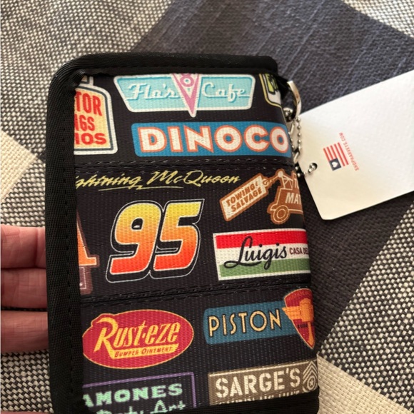 Harveys Cars Fun Size Wallet VEUC - Picture 3 of 4